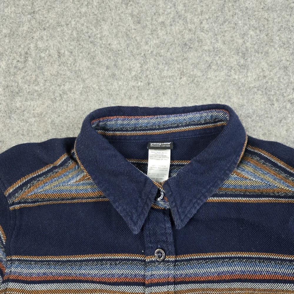 Patagonia Shirt Womens 6 Blue Multicolor Striped Organic Cotton Button Up‎ - Picture 4 of 12